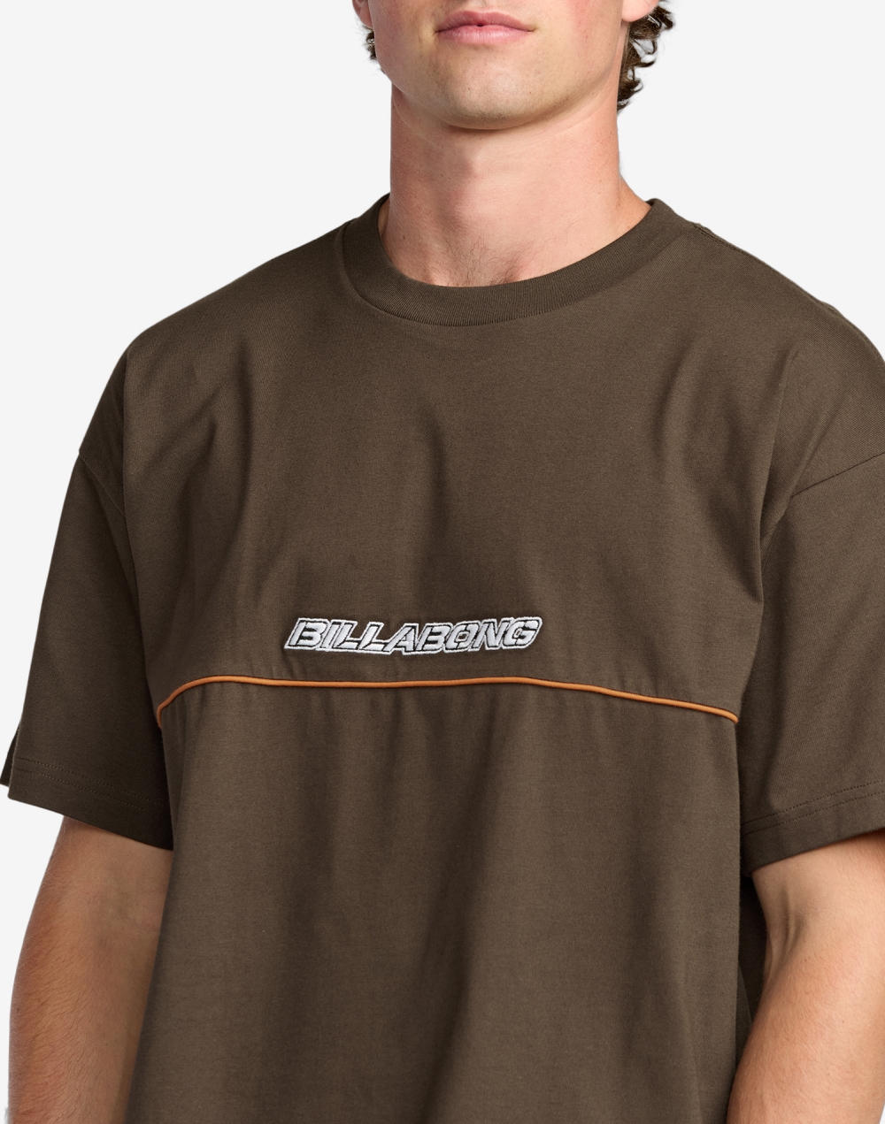 빌라봉 SPEC 73 ICONIC 반팔티 (AF31ST045DBR)