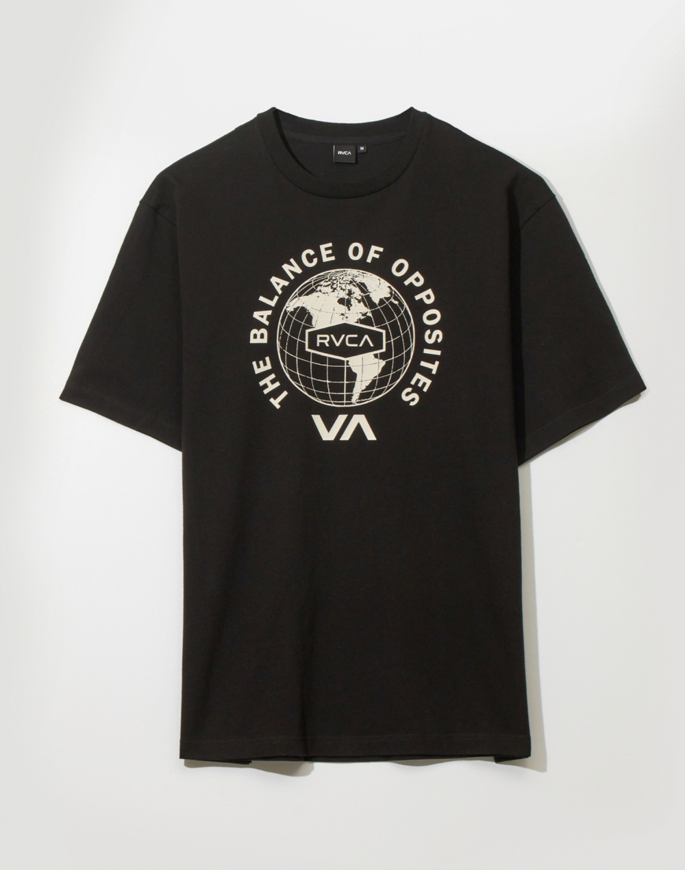 루카 어스 그래픽 반팔티 (VF21ST011BLK)